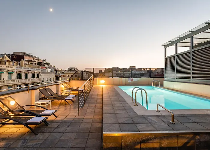 Apartment: Petit Palace Trencadis